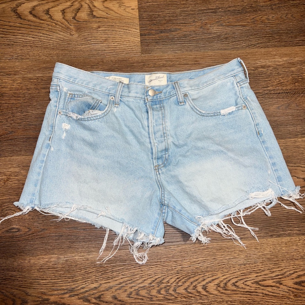 Universal Thread Mid-Rise 90’s Baggy Denim Shorts Size 12